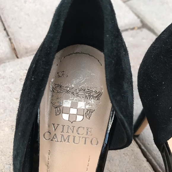 VINCE CAMUTO black & white pointed toe heels - Picture 5 of 8